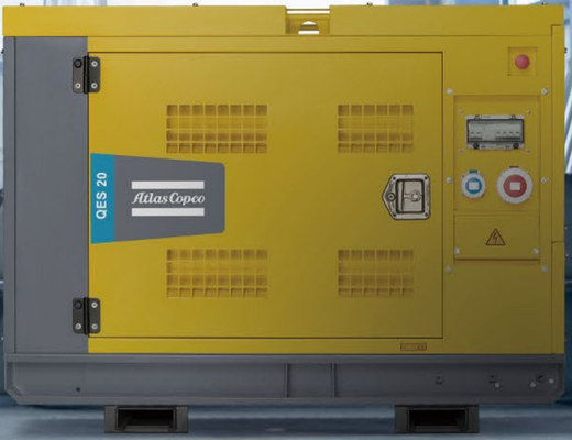 Generatore di energia elettrico con frequenza di 50 Hz e avvio elettrico