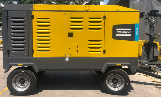 Fonte di alimentazione elettrica Compressore portatile X-AIR 960-23 a carico pieno 2040/1880 giri al minuto Motore Cummins Tipo per applicazioni industriali e sul posto