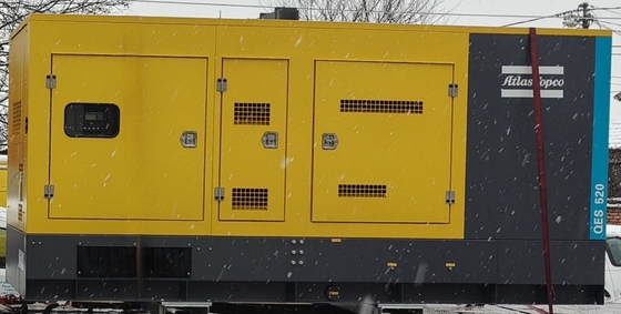 Generatore di potenza a raffreddamento ad acqua QES520 per temperatura ambiente di lavoro 10/50 C 5700 KG