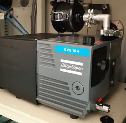 Pompa per vuoto per condizionatori d'aria GVS16A con pressione finale di 0,5 mbar, che fornisce un limite di vapore acqueo di 15 mbar per l'evacuazione e la riparazione di sistemi di refrigerazione